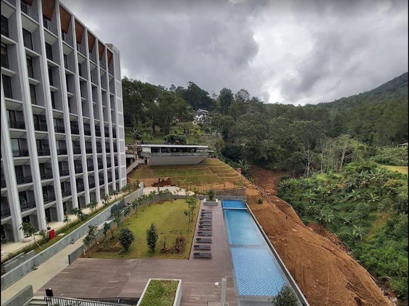Grand Aston Puncak & Hotel Ciseureuh