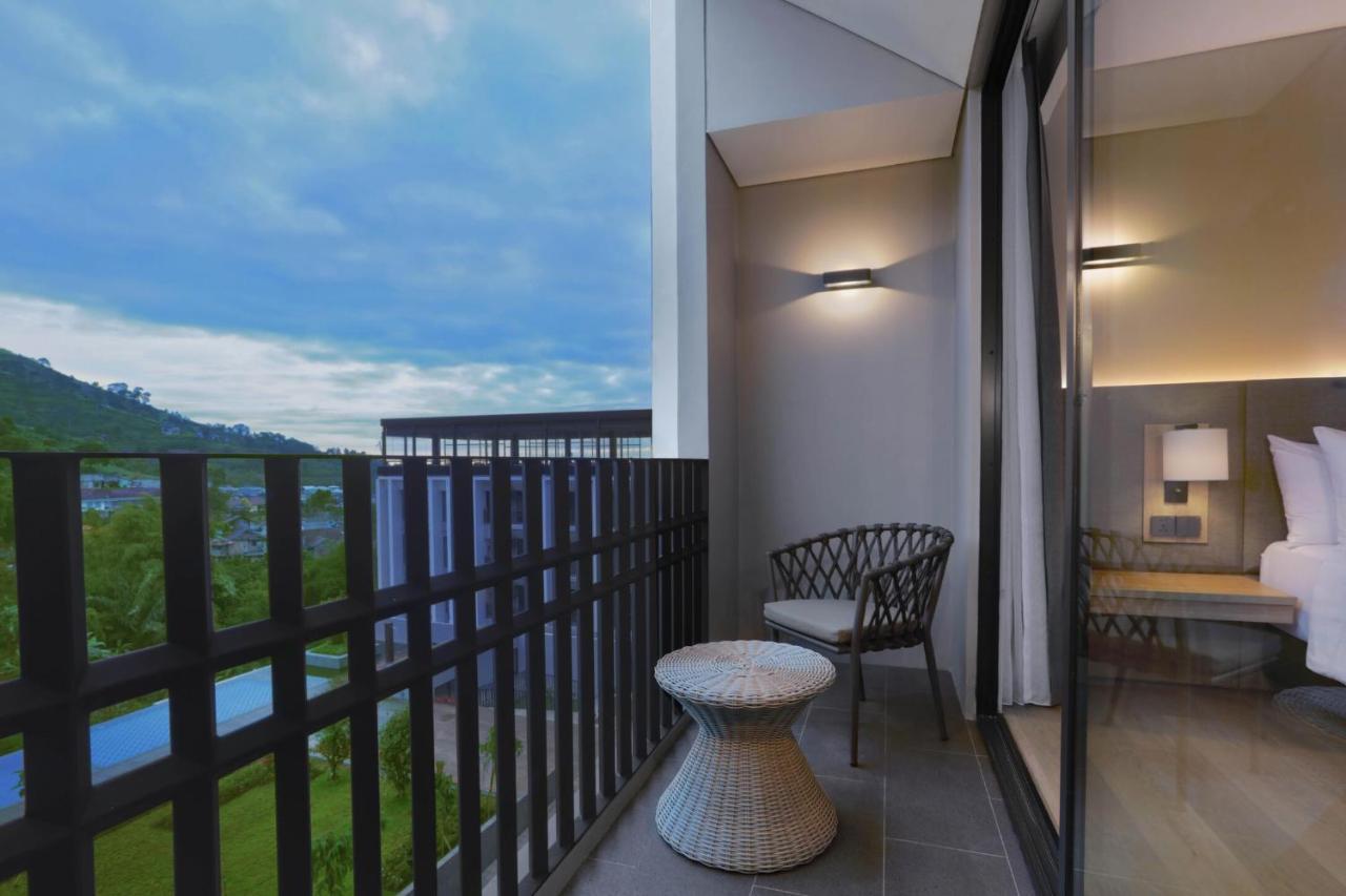 Grand Aston Puncak & Hotel Ciseureuh